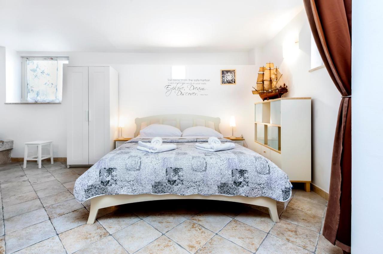 רוביני Dolce Studio Apartmani מראה חיצוני תמונה