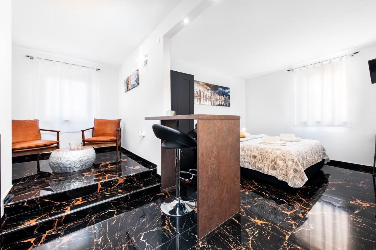 רוביני Dolce Studio Apartmani מראה חיצוני תמונה